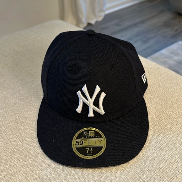 New Era Other - NWT New Era NY Yankees Ballcap